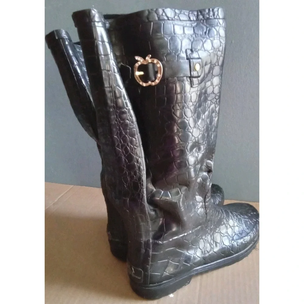 Black Croc‎ Embossed Rain Boots with Apple Charm Gold Buckle Accent